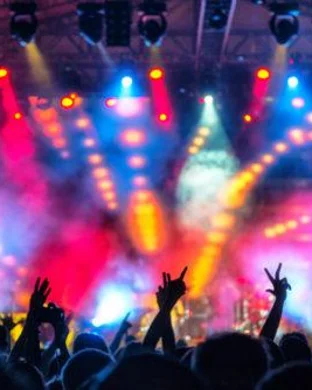 Thunderstruck - A Tribute To AC/DC