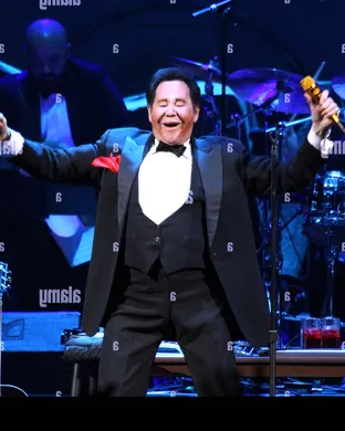 Wayne Newton